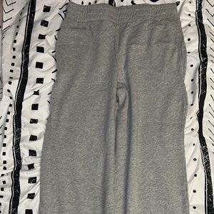 Women’s sweatpants